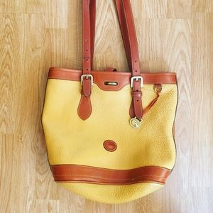 Dooney & Bourke handbag, Like New